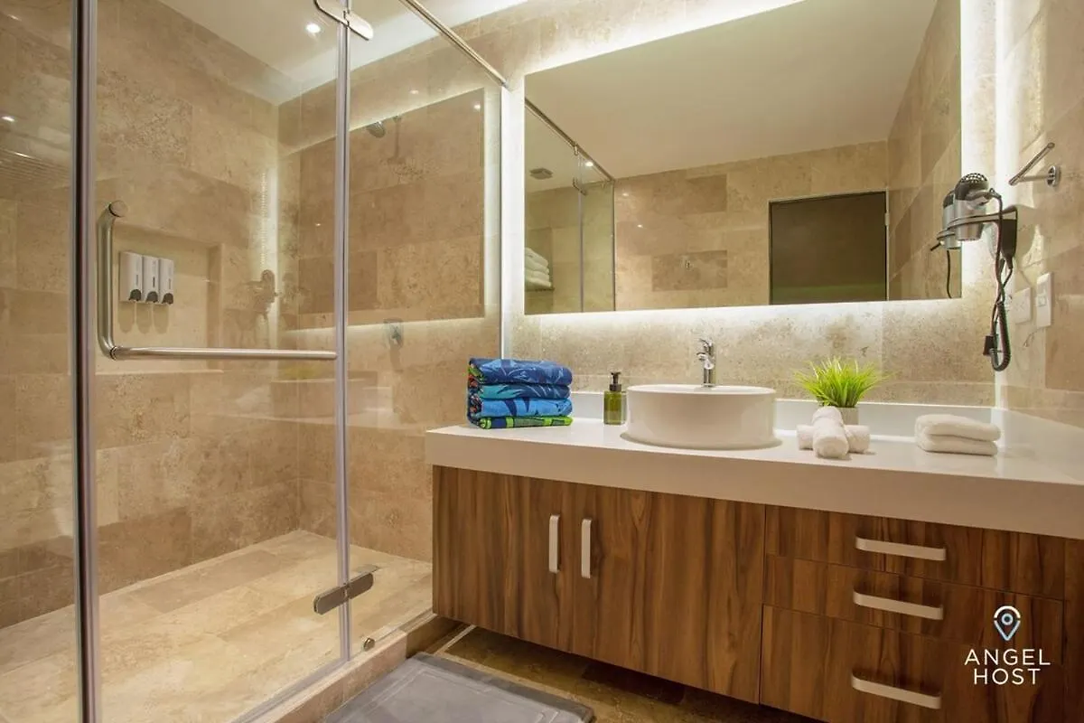Oceanview Roof Pool I Fast Wifi I Smarttv Nr Beach Playa del Carmen
